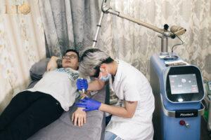 Xóa xăm tại nhà it có hiệu quả bởi thiếu các công nghệ hiện đại