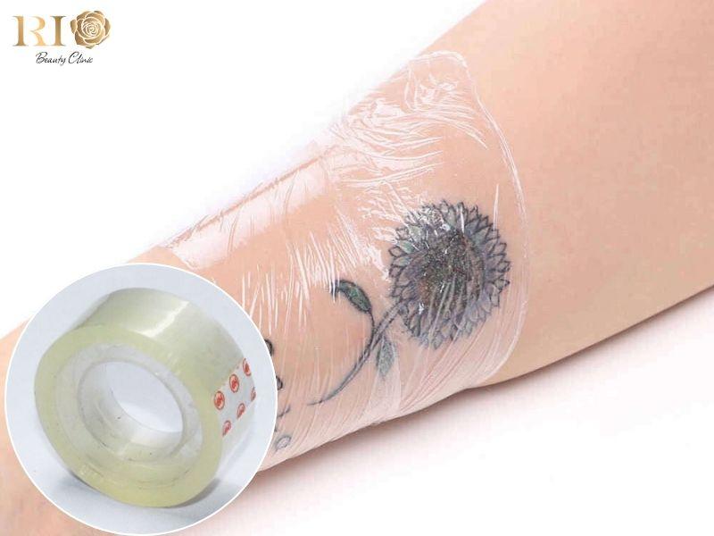 Cách xóa hình xăm tạm thời nhanh chóng