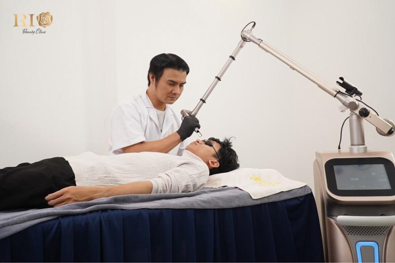 Chuyên gia Trần Mạnh Thắng – Người đào tạo laser cho các bác sĩ thẩm mỹ tại Việt Nam 5 Chuyên gia laser Trần Mạnh Thắng Thẩm Mỹ Rio Beauty clinic