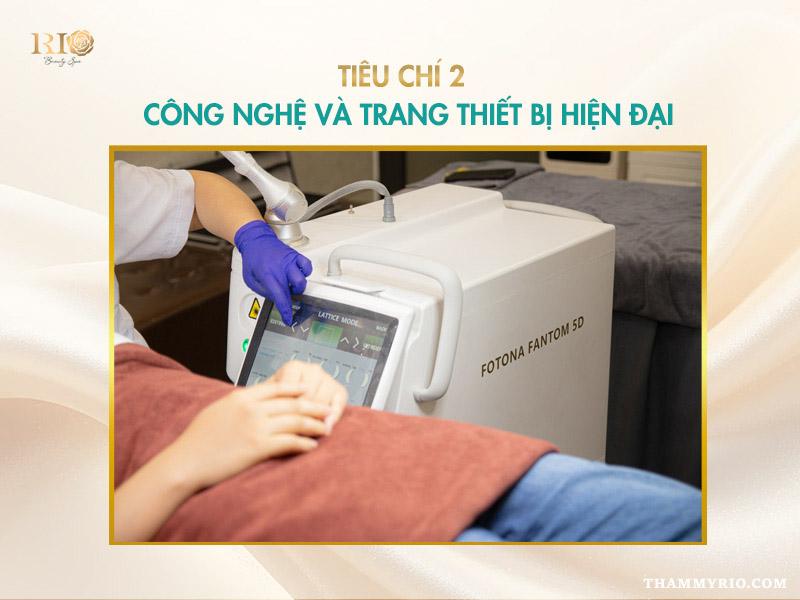 5 tiêu chí vàng chọn địa chỉ phun xăm thẩm mỹ gần đây tại Hà Nội 3 Trang thiết bị hiện đại trong phun xăm thẩm mỹ gần đây