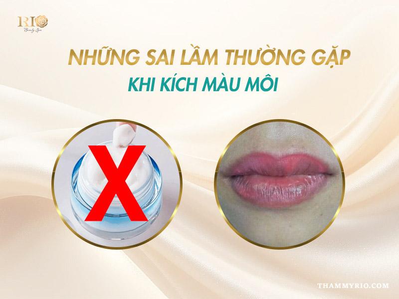 Bí quyết kích màu môi sau phun: Đảm bảo lên màu chuẩn đẹp 7 Cảnh báo sai lầm khi kích màu môi