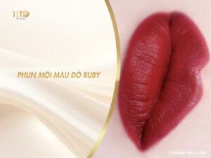 phun môi màu đỏ ruby