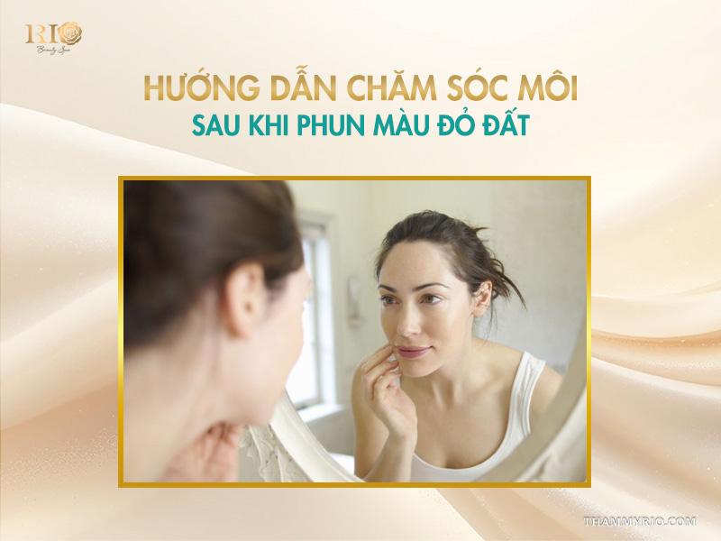 Phun môi màu đỏ đất 2026 - Tông màu không thể rời mắt! 8 Hướng dẫn chăm sóc môi sau khi phun màu đỏ đất