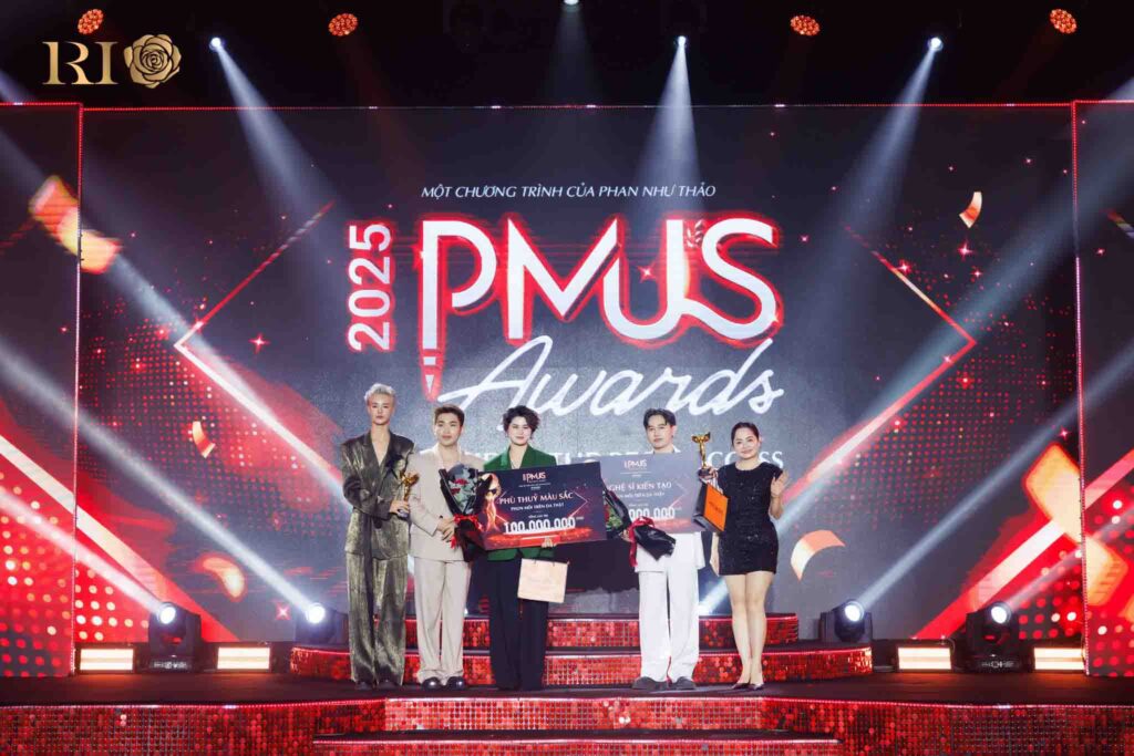 Master Nguyễn Ngân: Chuyên gia phun xăm hàng đầu & giám khảo ASIA PMU 1 Master Artist Nguyễn Ngân đạt nhiều giải thưởng trong các cuộc thi lớn trong và ngoài nước