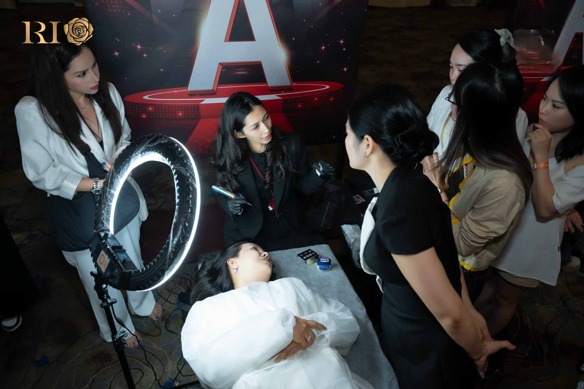 Artist Grand Master Pham Thanh Tam: CEO, Aesthetic Innovator, and International Judge 12 Artist Grand Master serving as an Honored Juror in major international PMU and aesthetic competitions