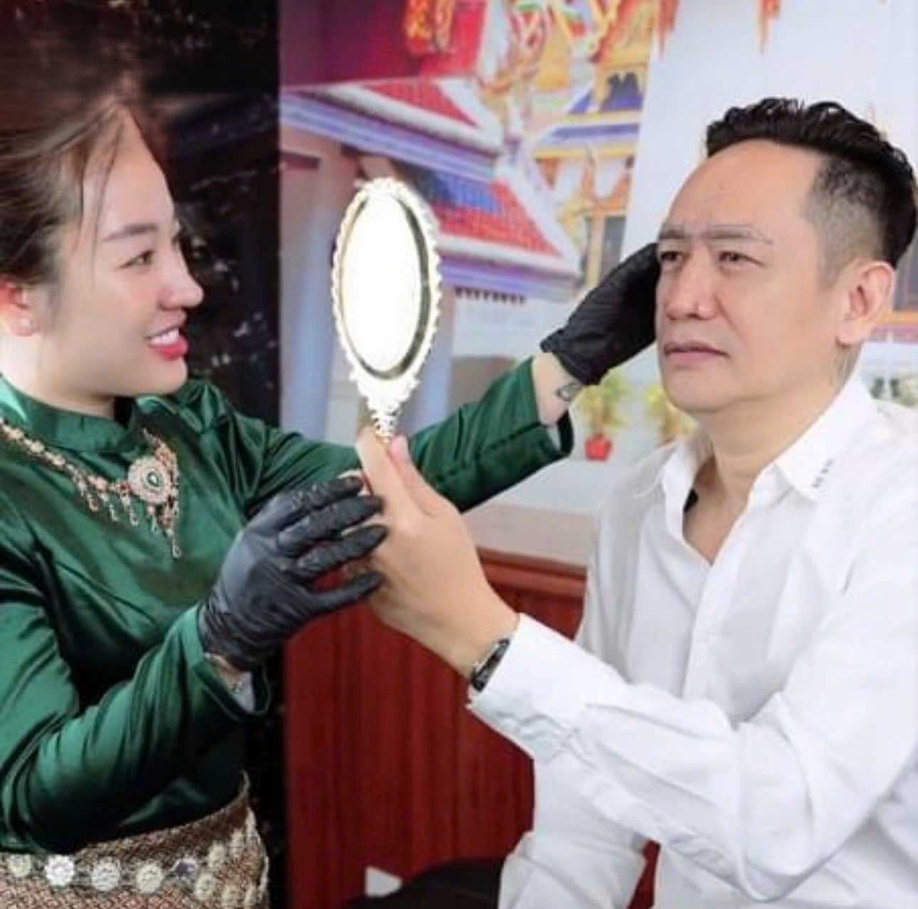 Avoid sweat and moisture. Keeping your brows powdered dry during the first week ensures the "pixels" stay crisp and the shading remains even.