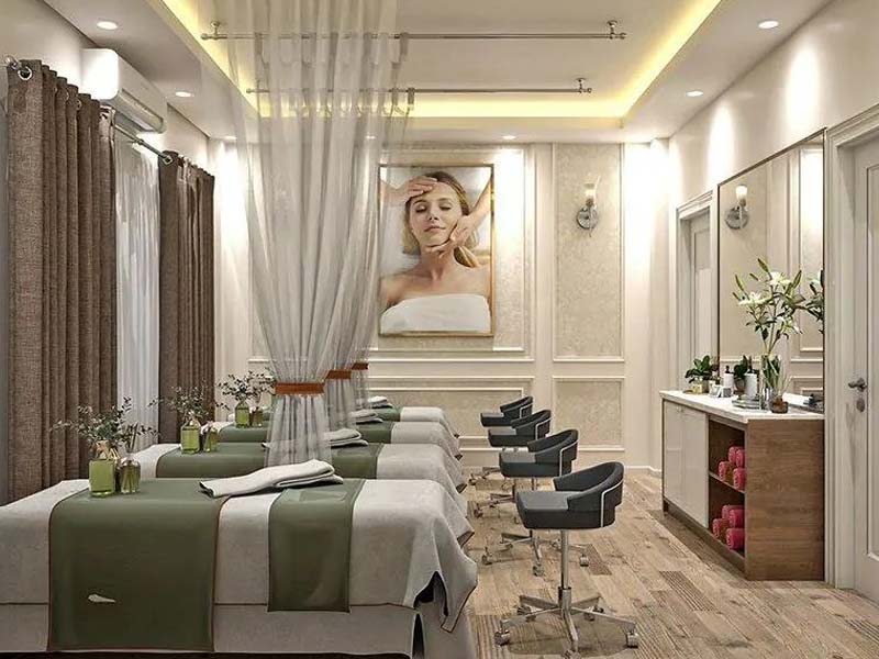 A professional session for permanent eyeliner near me at Chill Pill Beauty Studio.