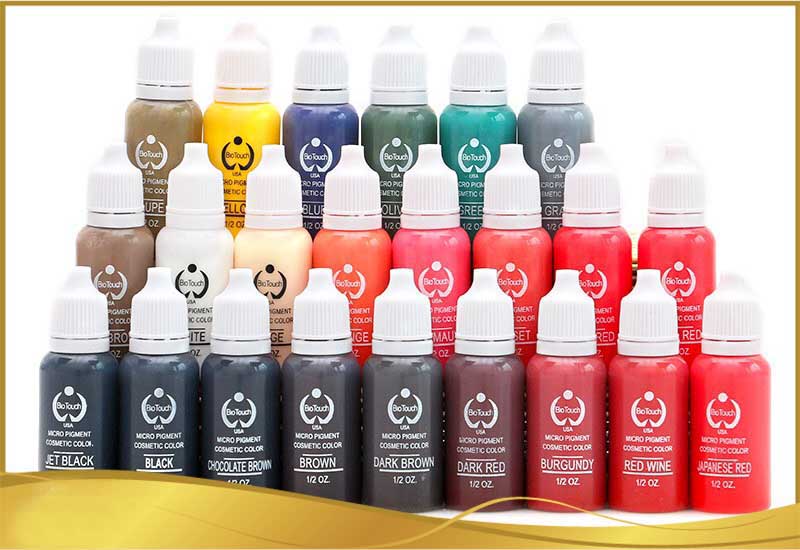 Điêu khắc chân mày sử dụng mực xăm nhập khẩu từ Hàn Quốc, Đức và Mỹ với nguồn gốc rõ ràng, hỗ trợ tạo màu tự nhiên và ổn định.