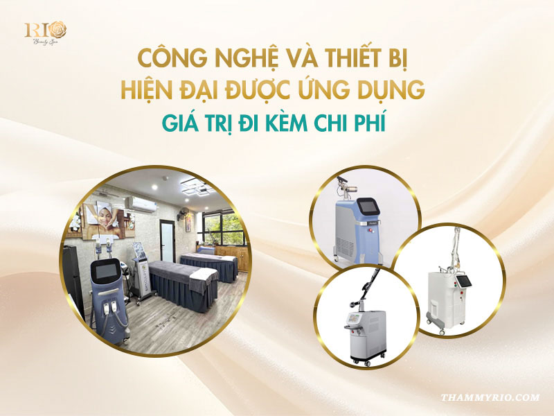 Toàn cảnh phòng điều trị spa trang bị giường nằm và các thiết bị máy laser thẩm mỹ hiện đại