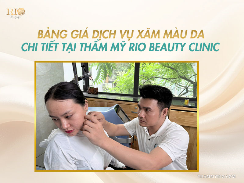 Chuyên gia tư vấn bảng giá xăm màu da tại Thẩm mỹ Rio Beauty Clinic.
